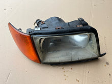 Laden Sie das Bild in den Galerie-Viewer, Frontscheinwerfer Audi 100 Avant 1990-1994 Rechts Scheinwerfer Headlight SCH3076353201no