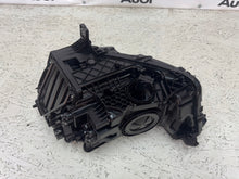 Laden Sie das Bild in den Galerie-Viewer, Frontscheinwerfer Audi Q3 83A941036 Full LED Rechts Scheinwerfer Headlight SCH2197013649qi