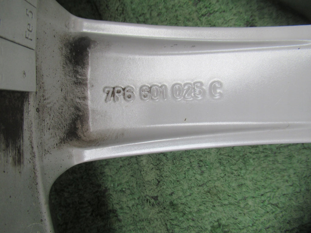 1x Alufelge 18 Zoll 8.0" 5x130 53ET Glanz Silber 7P6601025C VW Touareg 7p6 FEL2679947369ze