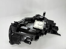 Laden Sie das Bild in den Galerie-Viewer, Frontscheinwerfer Renault Kangoo 260608525R Links Scheinwerfer Headlight SCH3436336886zs