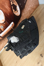 Laden Sie das Bild in den Galerie-Viewer, Frontscheinwerfer Audi Q3 8U0941005C Xenon Links Scheinwerfer Headlight