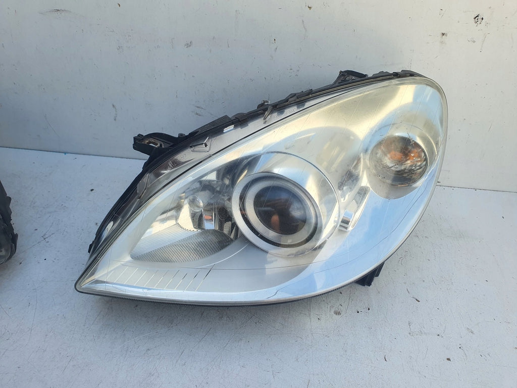 Frontscheinwerfer Mercedes-Benz W245 0301220285 Xenon Ein Satz Headlight