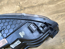 Load image into Gallery viewer, Frontscheinwerfer Kia Ceed J7921-22040 Rechts Scheinwerfer Headlight