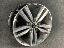 Load image into Gallery viewer, 1x Alufelge 18 Zoll 7.5&quot; 5x114.3 55ET 86611-J7710 Kia Soul Rim Wheel
