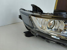 Laden Sie das Bild in den Galerie-Viewer, Frontscheinwerfer Mitsubishi Outlander III 8301C8-54 LED Rechts Headlight