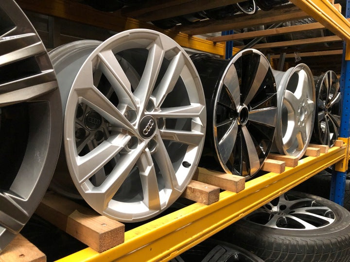 4x Alufelge 17 Zoll 8.0" 5x112 46ET Audi Rim Wheel FEL5307350241zc