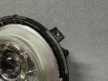 Load image into Gallery viewer, Frontscheinwerfer BMW W463 Xenon Ein Satz Scheinwerfer Headlight SCH8582756990lb