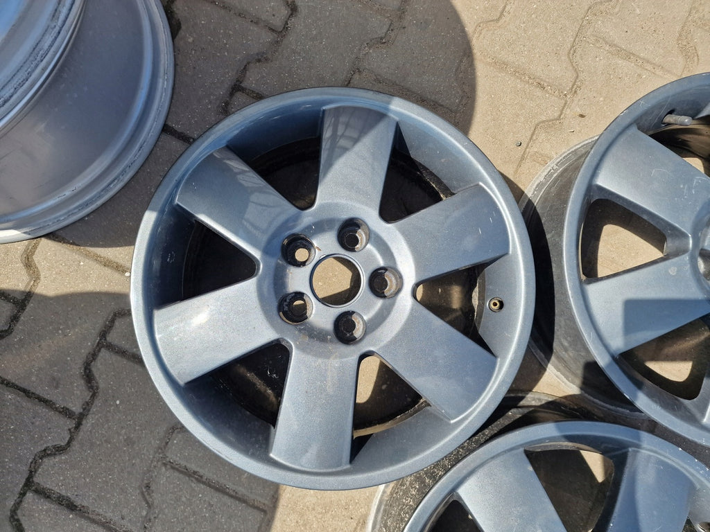 1x Alufelge 15 Zoll 6.0" 5x100 43ET Glanz Graphit 6Y0601025 Skoda Roomster