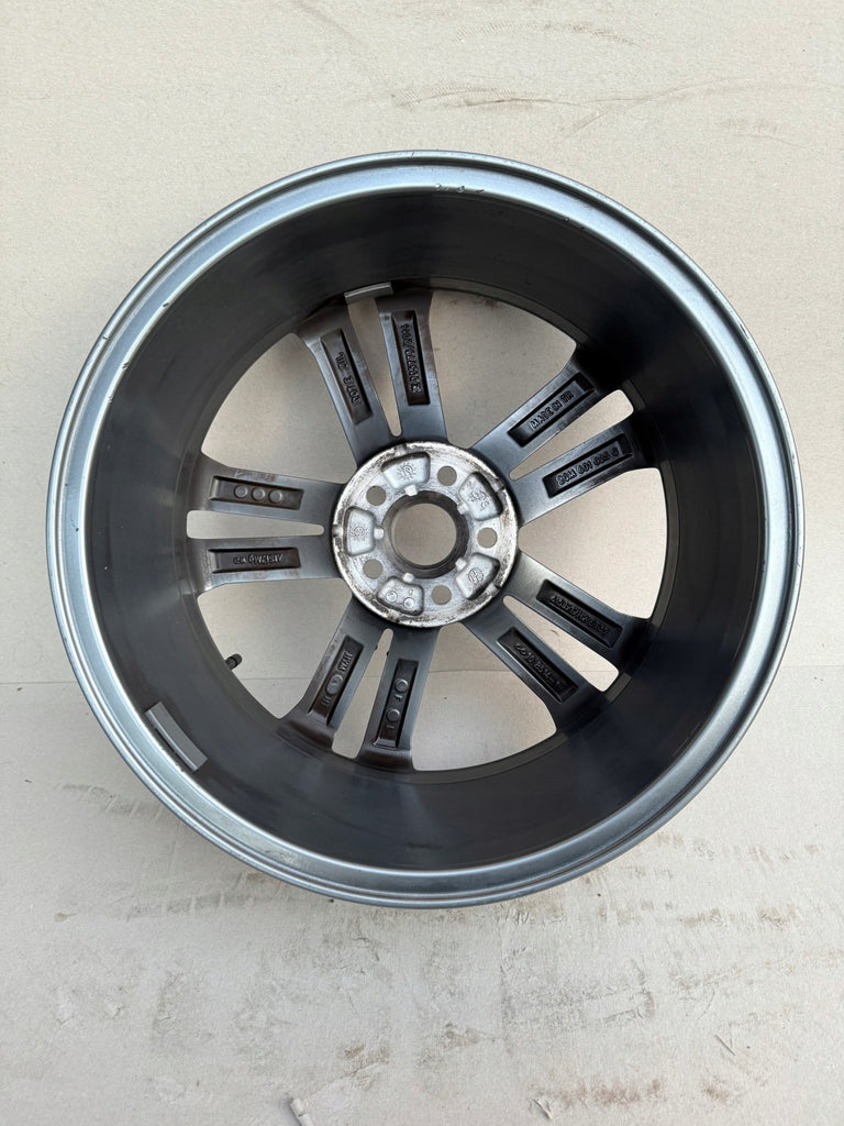 1x Alufelge 17 Zoll 6.5" 5x100 39ET Glanz Graphit 2GM601025G VW T-Cross FEL9107151447tp