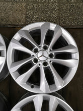 Load image into Gallery viewer, 4x Alufelge 17 Zoll 7.0" 5x112 48 5ET A2054018000 Mercedes-Benz Viano Rim Wheel FEL4847264967go