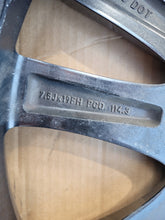 Load image into Gallery viewer, 1x Alufelge 19 Zoll 7.5&quot; 5x114.3 45ET KBA49214 9965087590 Mazda Cx5 Cx3