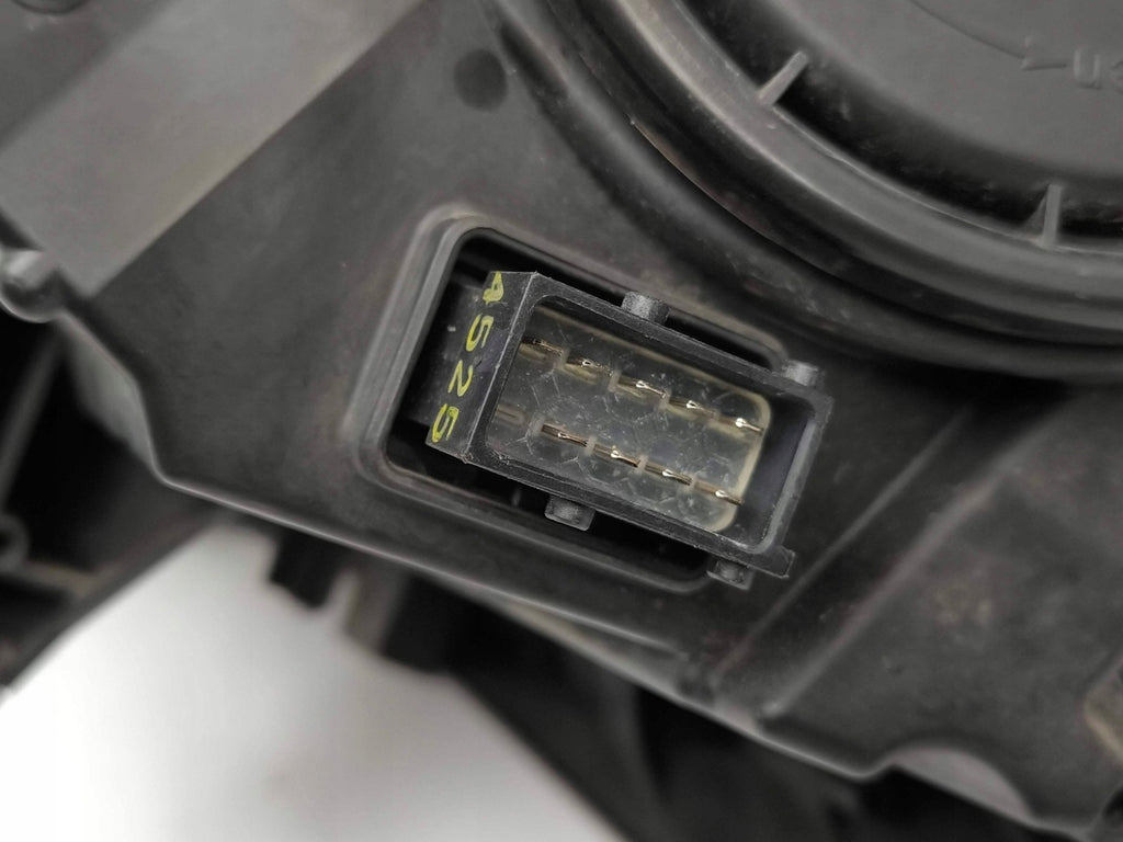 Frontscheinwerfer Opel Zafira C 39009024 Rechts Scheinwerfer Headlight