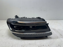 Laden Sie das Bild in den Galerie-Viewer, Frontscheinwerfer VW Tiguan 5NB941082 LED Rechts Scheinwerfer Headlight SCH3284380588bx