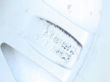 Laden Sie das Bild in den Galerie-Viewer, 1x Alufelge 15 Zoll 6.0&quot; 5x100 38ET 6J0601025M Seat Ibiza Rim Wheel