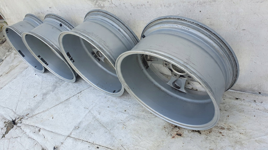 4x Alufelge 18 Zoll 8.0" 5x130 8JX18H2 Porsche Rim Wheel