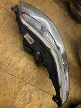 Laden Sie das Bild in den Galerie-Viewer, Frontscheinwerfer Citroën C4 I 9684382280 Rechts Scheinwerfer Headlight SCH4522203865ce
