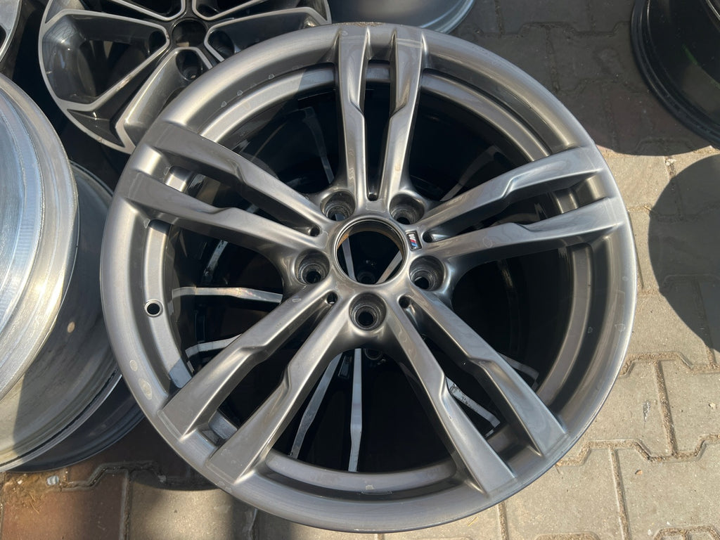 1x Alufelge 18 Zoll 8.5" 5x112 47ET Glanz Graphit 7852492 BMW 3 F30 F31
