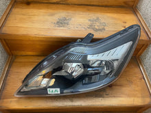 Laden Sie das Bild in den Galerie-Viewer, Frontscheinwerfer Ford Focus 8M51-13006-CD Xenon Links Scheinwerfer Headlight