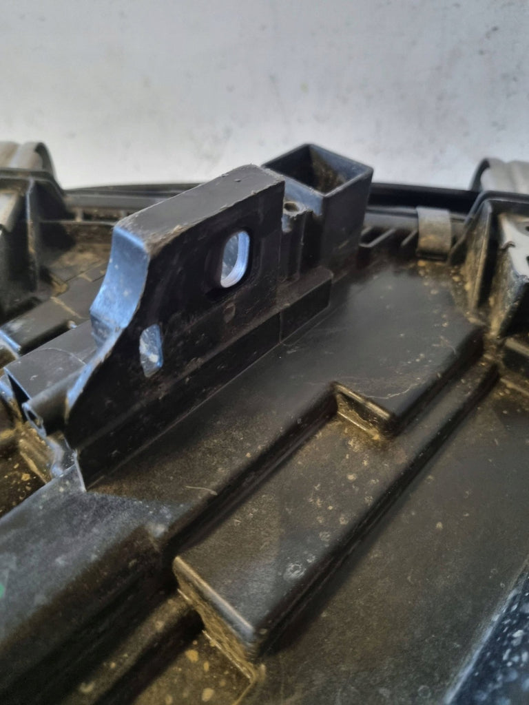 Frontscheinwerfer Mercedes-Benz W246 A2469066901 LE13A6317 LED Rechts oder Links SCH7455278618ht