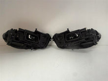 Laden Sie das Bild in den Galerie-Viewer, Frontscheinwerfer Mercedes-Benz W177 A1779064703 LED Rechts oder Links SCH2138608319rk