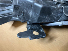 Load image into Gallery viewer, Frontscheinwerfer Honda Civic IX 33150-TV0-G210-M1 Links Scheinwerfer Headlight