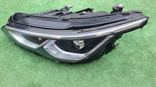 Laden Sie das Bild in den Galerie-Viewer, Frontscheinwerfer VW Golf VIII 5H1941035 LED Links Scheinwerfer Headlight