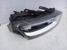 Laden Sie das Bild in den Galerie-Viewer, Frontscheinwerfer Audi Q3 8U0941004H Rechts Scheinwerfer Headlight