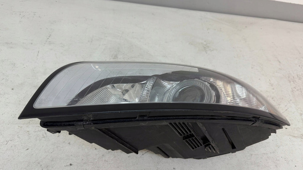 Frontscheinwerfer Volvo V50 30763033 Links Scheinwerfer Headlight SCH6071411261li
