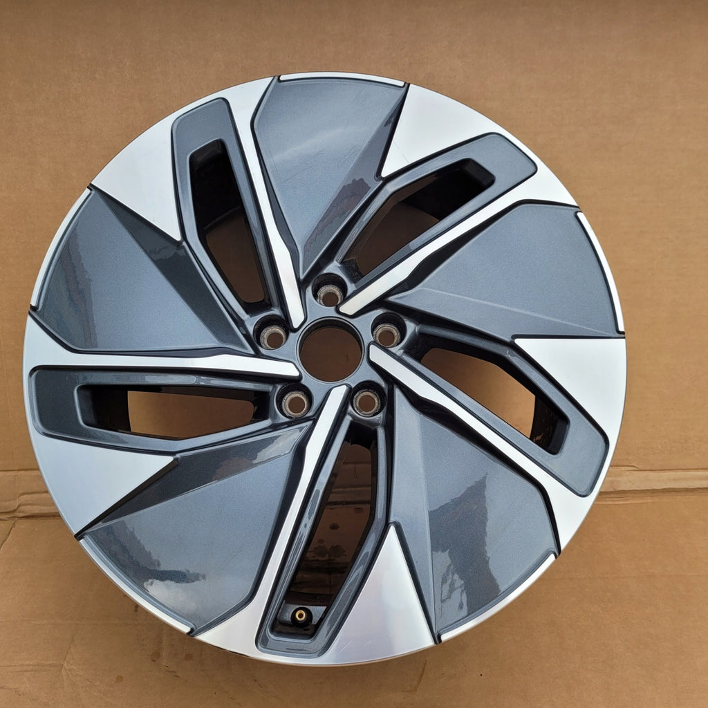 1x Alufelge 19 Zoll 8.0" 5x112 11A601025M VW Rim Wheel FEL4740522494js