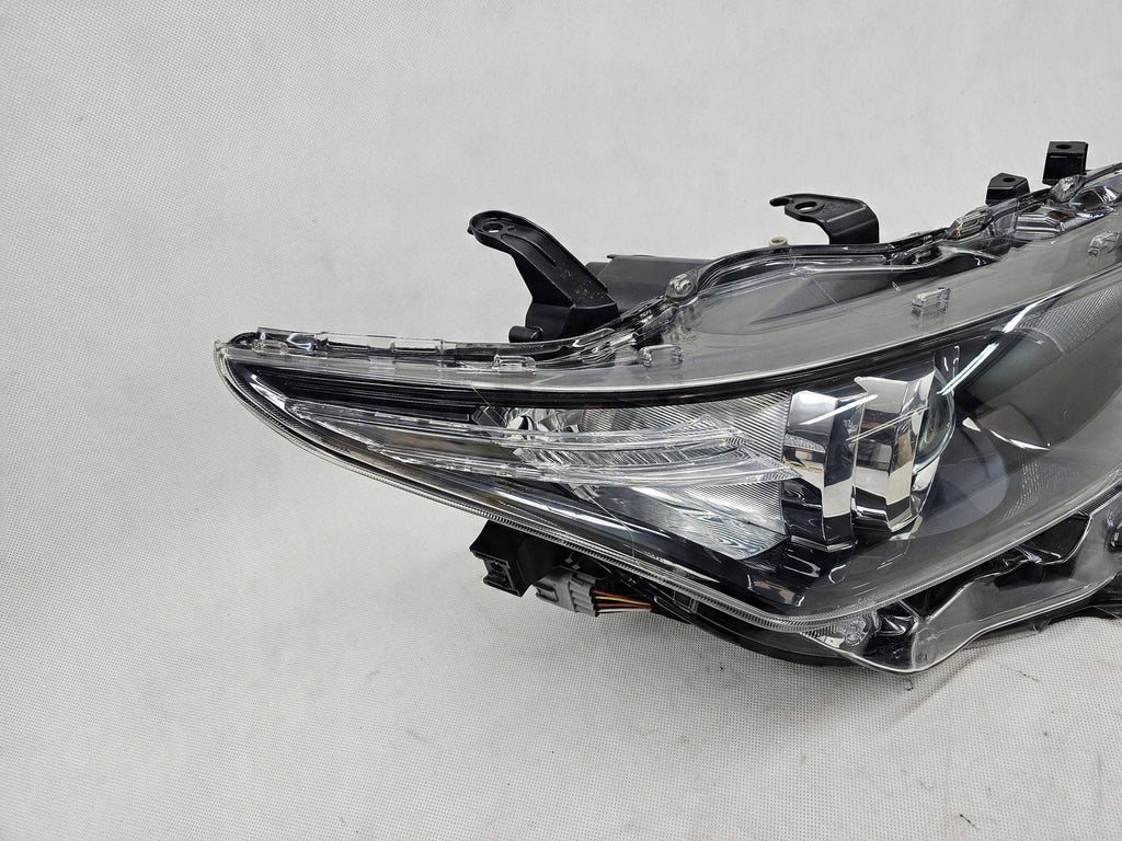 Frontscheinwerfer Toyota Auris 81110-02K30 LED Rechts Scheinwerfer Headlight