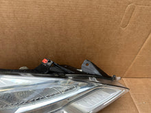 Load image into Gallery viewer, Frontscheinwerfer Opel Meriva B 13253630 Rechts Scheinwerfer Headlight SCH9274895793kt