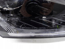 Laden Sie das Bild in den Galerie-Viewer, Frontscheinwerfer Skoda Octavia IV 5E4941016B LED Rechts Scheinwerfer Headlight SCH9686214966ta