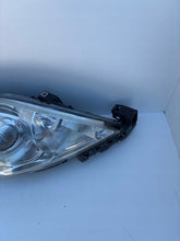 Laden Sie das Bild in den Galerie-Viewer, Frontscheinwerfer Mazda 5 C235-51030 317704066 Ein Stück (Rechts oder Links)
