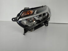 Laden Sie das Bild in den Galerie-Viewer, Frontscheinwerfer Dacia Sandero III Logan Jogger 260608545R Full LED Links SCH4275323069wc