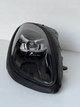Laden Sie das Bild in den Galerie-Viewer, Frontscheinwerfer Porsche Macan 95b 95B941010 Rechts Scheinwerfer Headlight SCH2576710986rk