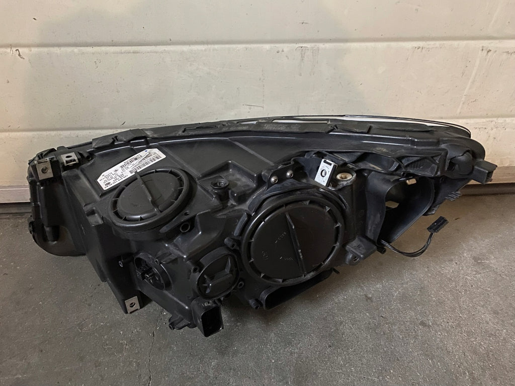 Frontscheinwerfer BMW F07 7199614 Bi-Xenon Rechts Scheinwerfer Headlight SCH8471921524kr