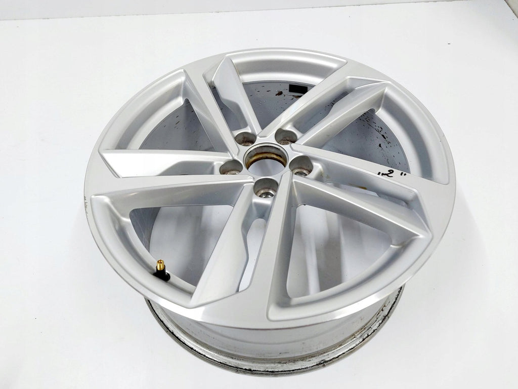 1x Alufelge 17 Zoll 7.5" 5x100 46ET 82A601025K Audi A1 Rim Wheel