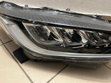 Laden Sie das Bild in den Galerie-Viewer, Frontscheinwerfer Toyota 4 Yaris Full LED Rechts Scheinwerfer Headlight SCH2488213722xm