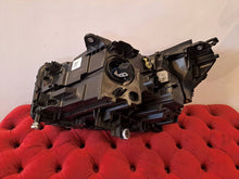Laden Sie das Bild in den Galerie-Viewer, Frontscheinwerfer BMW 5 5A798D2-08 Rechts Scheinwerfer Headlight SCH1083834834sw