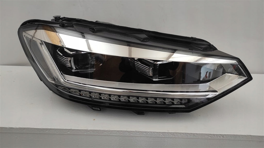 Frontscheinwerfer VW Touran 5TB941082A LED Rechts Scheinwerfer Headlight