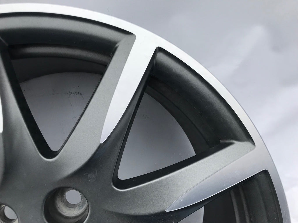 1x Alufelge 18 Zoll 7.5" 5x114.3 45ET 5JX18 5X114 Toyota Rim Wheel