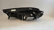 Laden Sie das Bild in den Galerie-Viewer, Frontscheinwerfer BMW IX I20 5A3CEA2-05 18072023 Laser Rechts Headlight SCH3995033714yp