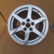 Load image into Gallery viewer, 1x Alufelge 17 Zoll 7.5&quot; 5x112 45ET 8K0601025K Audi A4 B8 Rim Wheel