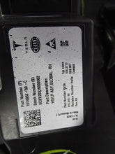 Laden Sie das Bild in den Galerie-Viewer, Frontscheinwerfer Tesla 3 1514952-00-C 1514953-00-C LED Rechts oder Links