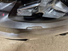 Laden Sie das Bild in den Galerie-Viewer, Frontscheinwerfer Mercedes-Benz Cla A1749064102 A1749064102001 Links Headlight SCH7264789258ya
