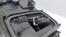 Laden Sie das Bild in den Galerie-Viewer, Frontscheinwerfer Mercedes-Benz W205 A2059069801MERC Rechts Headlight SCH8549075096mz