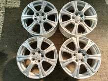 Load image into Gallery viewer, 4x Alufelge 17 Zoll 7.0" 5x114.3 39ET Glanz Silber RC15-707 Toyota I Rim Wheel FEL4025690161hd