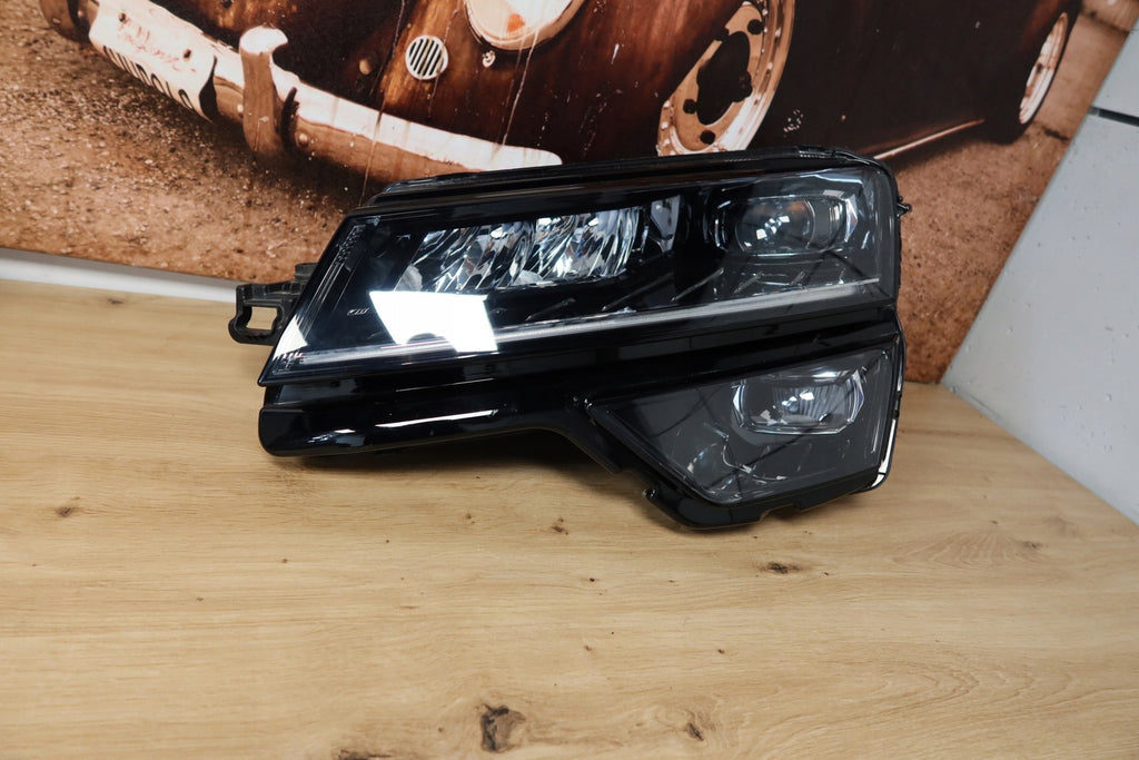 Frontscheinwerfer Skoda Karoq 57B941015D LED Ein Stück (Rechts oder Links) SCH3544486692vg