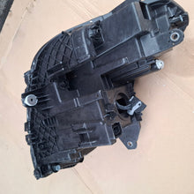 Laden Sie das Bild in den Galerie-Viewer, Frontscheinwerfer BMW X1 5A5BD43-02 Links Scheinwerfer Headlight SCH3805766801po