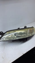 Laden Sie das Bild in den Galerie-Viewer, Frontscheinwerfer Opel Vectra B 301179271 Xenon Links Scheinwerfer Headlight